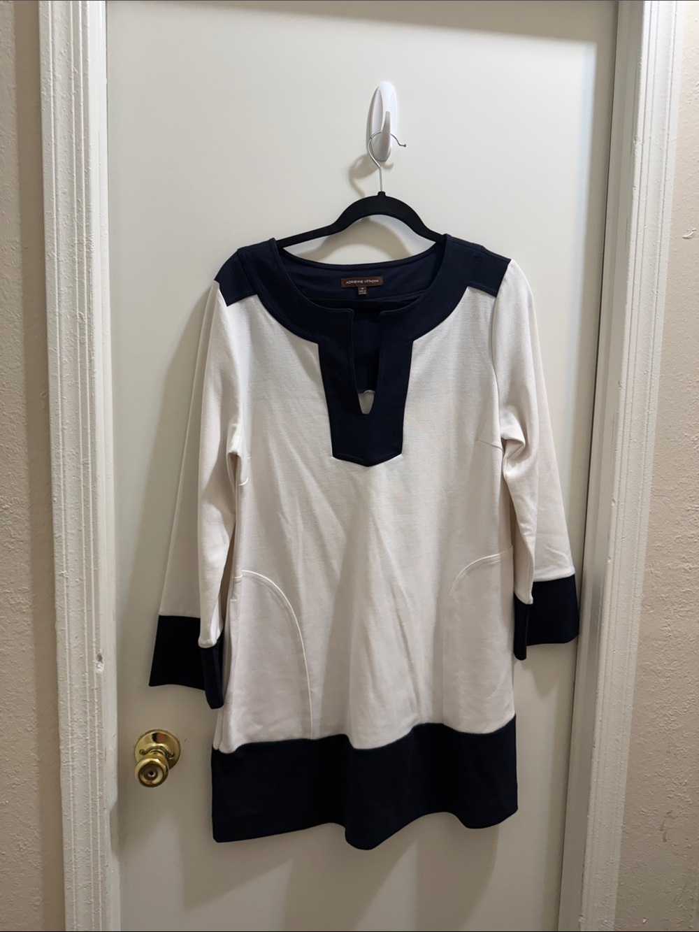 Adrienne Vittadini Cream and Navy Long Sleeve Tunic Dress